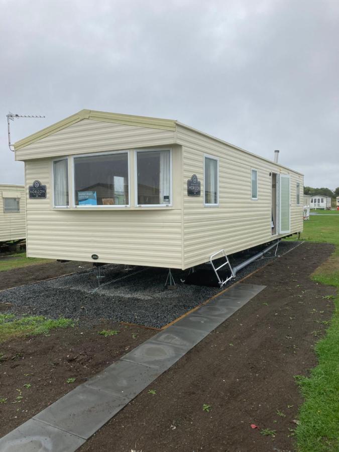 367 Caravan Stevenston