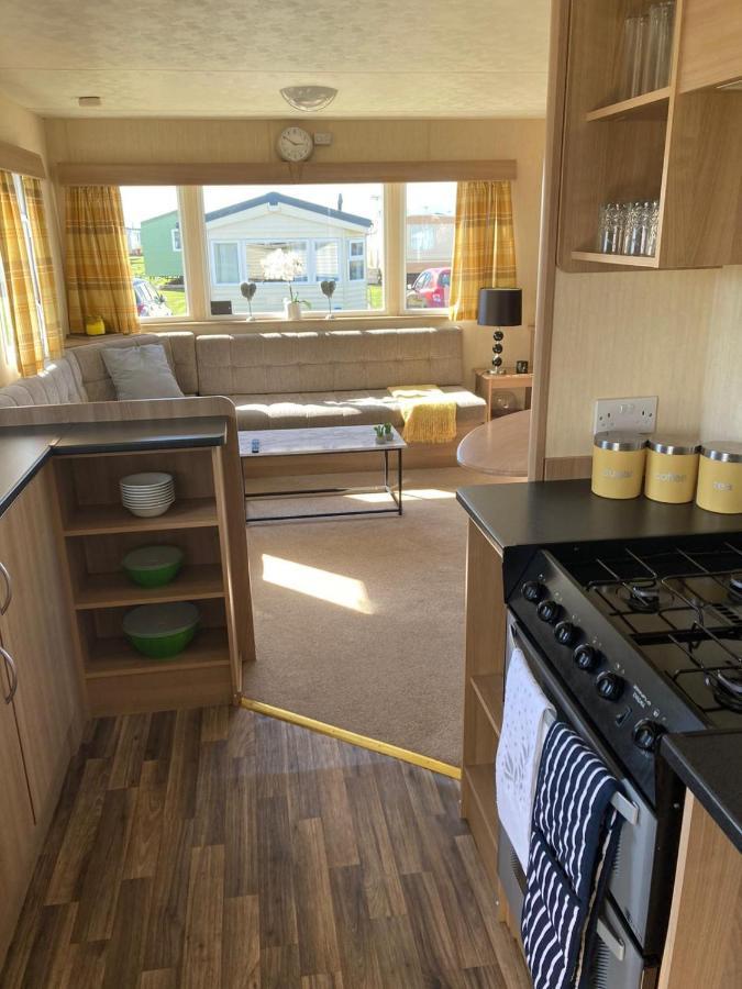 367 Caravan * Stevenston